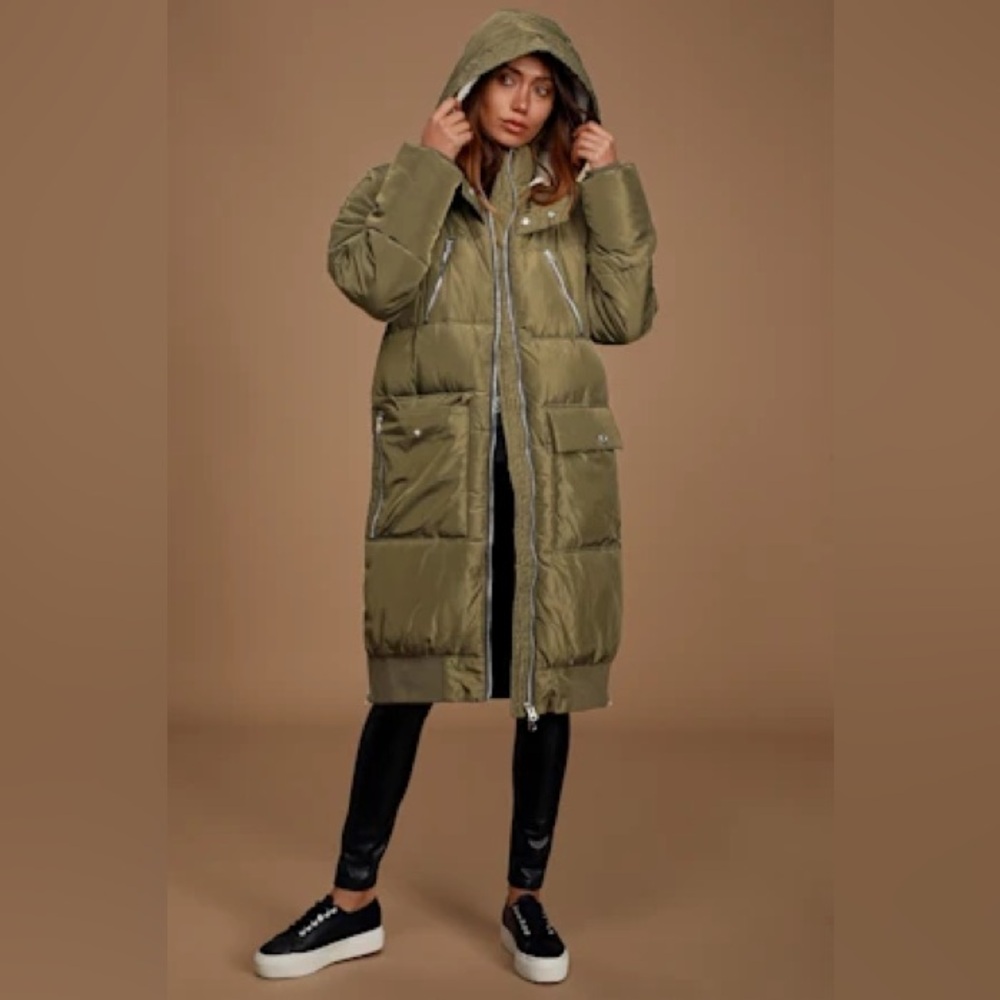 Free People Oslo Utility Puffer Coat Olive, Sz S.  Like new. In great condition.